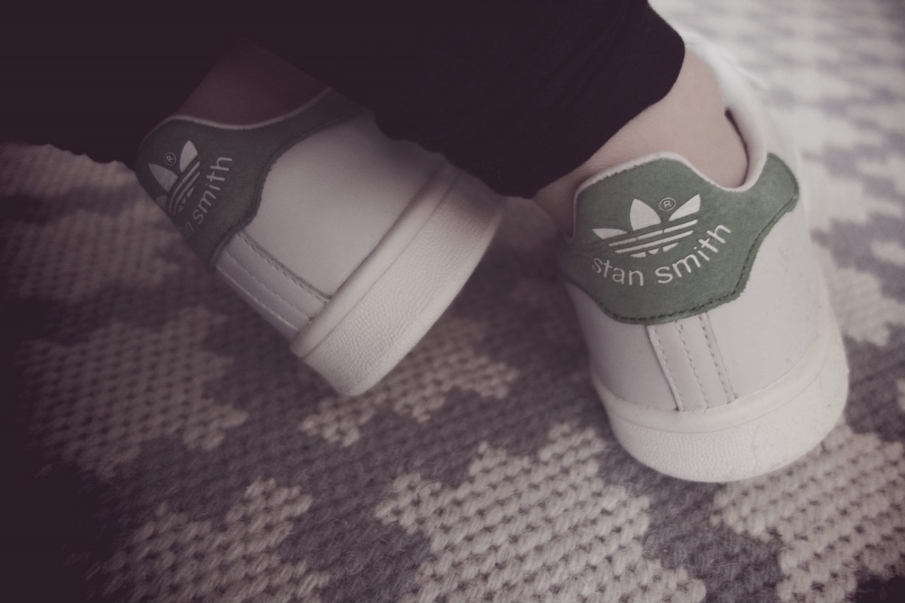 stan smith vs Isabel Marrant