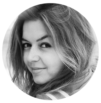 Yasemin Karadavut - Rechtbuigen